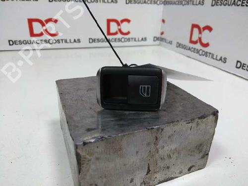 Used Right front window switch MERCEDES-BENZ A-CLASS (W176) A 220 CDI (176.003) (170 hp) 17395812