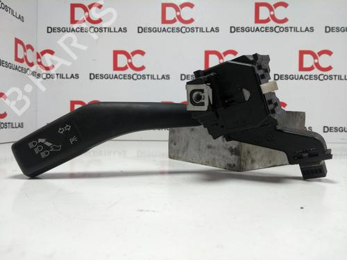 Commodo Essuie Glace / Phare VW CADDY III MPV (2KB, 2KJ, 2CB, 2CJ) [2004-2016]  32085983