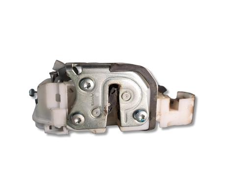 Used Front left lock Front left lock FIAT FULLBACK Pickup (502_, 503_) 2.4 D 4x4 (KT0T) (154 hp) 40102320 40102320