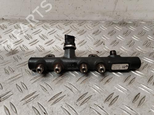 Used Injection rail RENAULT SCÉNIC III (JZ0/1_) [2008-2016]  30944934