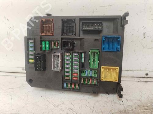 Sikringsdose CITROËN C4 Picasso II [2013-2025]  17956502