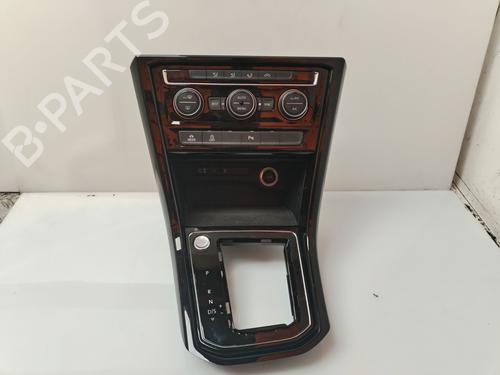 Used Middle console Middle console 37161578 37161578