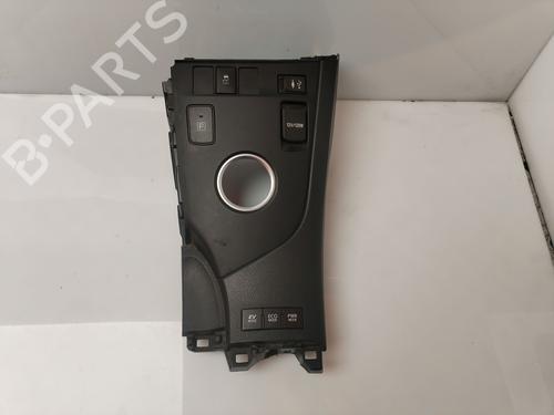 Used Other Other TOYOTA AURIS (_E18_) 1.8 Hybrid (ZWE186_, ZWE186R) (136 hp) 34450369 34450369