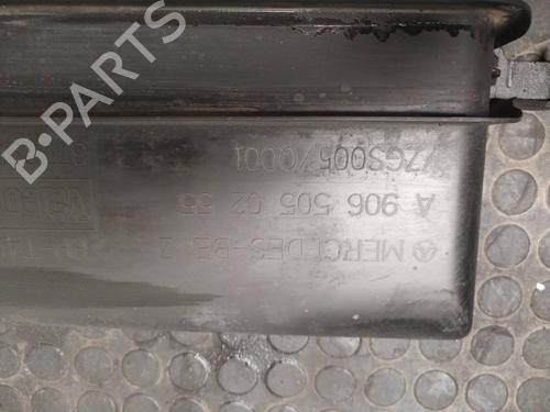 Front slam panel MERCEDES-BENZ SPRINTER 3-t Bus (B906) 224 (906.713) | BP17613509C72