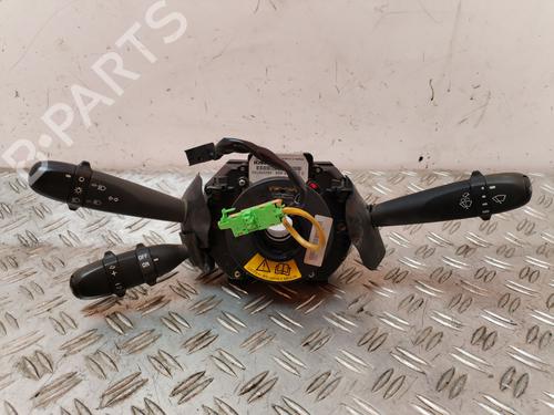 Commutateur ALFA ROMEO GT (937_) 1.9 JTD (937CXN1B) (150 hp) 25771944