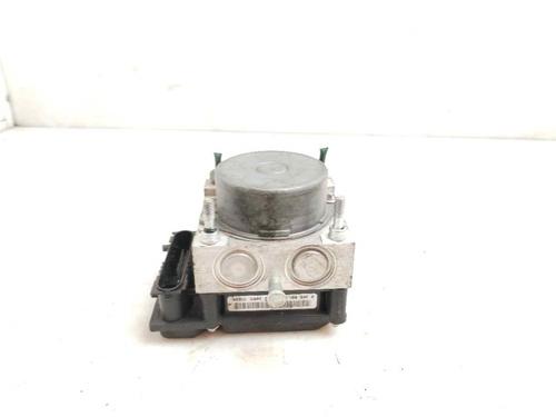 Used ABS pump DACIA SANDERO 1.2 16V (75 hp) 21604936