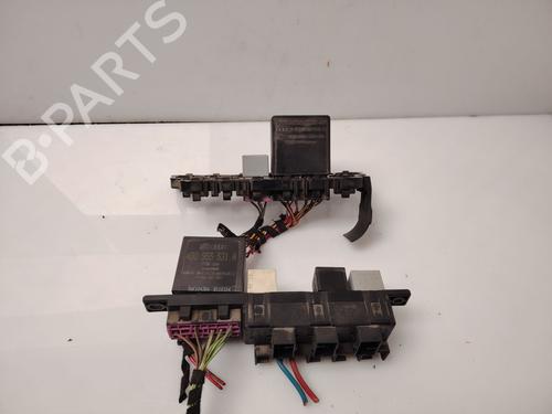Used Fuse box AUDI TT (8N3) 1.8 T (150 hp) 31608999