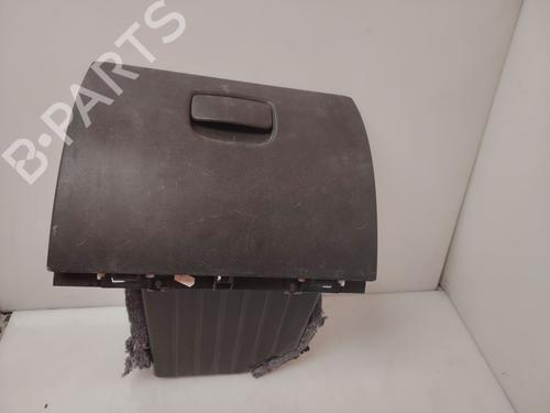 Used Glove box RENAULT MASTER III Van (FV) 2.3 dCi 130 RWD (FV01, FV10, FV11, FV12) (130 hp) 32737357