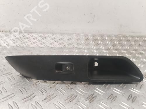 Comutador vidro frente direito IVECO DAILY VI Platform/Chassis [2014-2026]  31600307