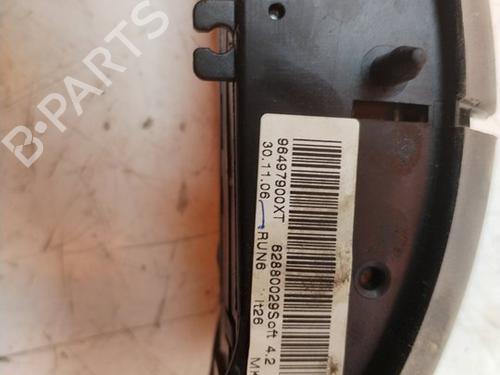 Steering wheel controls CITROËN C4 I (LC_) | BP17859470E15