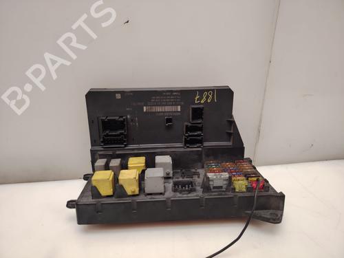 Used Fuse box Fuse box 37672279 37672279