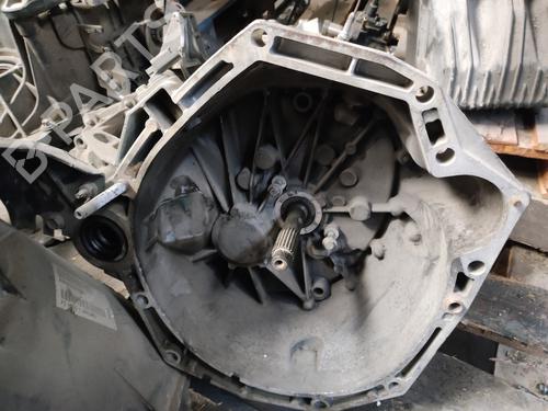 Gearkasse RENAULT MEGANE II (BM0/1_, CM0/1_) 1.5 dCi (BM02, BM13, BM2A, CM02, CM13) (101 hp) 17508582