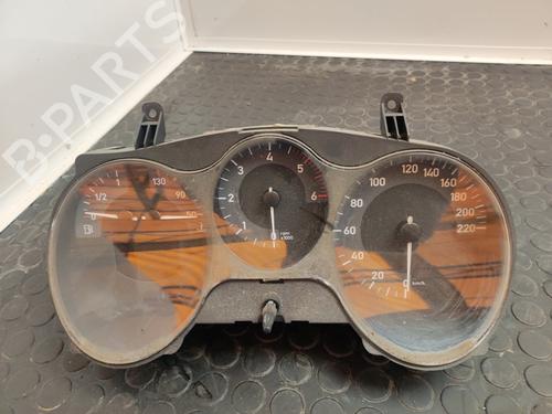 Used Instrument cluster Instrument cluster 17500896 17500896