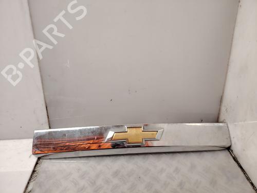 Trunk håndtak Trunk håndtak CHEVROLET ORLANDO (J309) 2.0 D (131 hp) 36277022 36277022