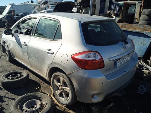 Fuse box TOYOTA AURIS (_E15_) | BP17501675E1