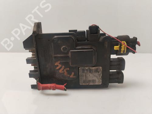 Elektronisk modul RENAULT TRAFIC III Van (FG_) [2014-2025]  30946007