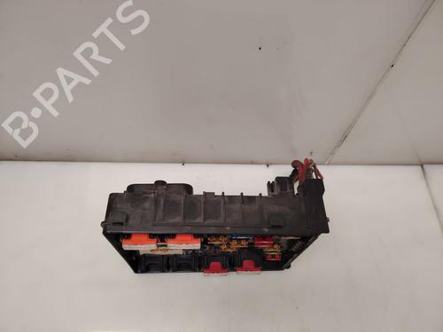 Fuse box VW PASSAT B6 (3C2) 1.9 TDI | BP37271068E1 - Image 2