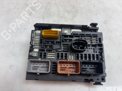 Used Fuse box PEUGEOT 407 (6D_) 2.0 (6DRFNB, 6DRFNE) (136 hp) 24147632
