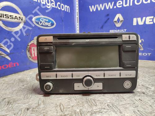 Used Radio VW TOURAN (1T1, 1T2) 1.9 TDI (105 hp) 17500409