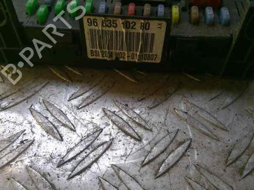 Fuse box CITROËN C4 Coupe (LA_) 2.0 HDi | BP17506172E1 