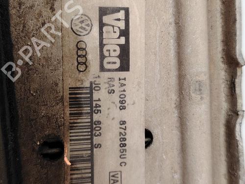 Intercooler SEAT LEON (1M1) | BP32526402M30