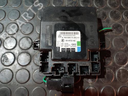 Used Comfort control module MERCEDES-BENZ B-CLASS Sports Tourer (W245) B 200 CDI (245.208) (140 hp) 17502926