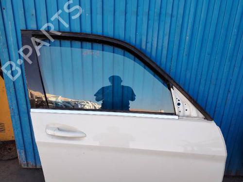 Used Right front door Right front door 39408185 39408185