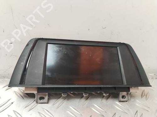 Used Display monitor BMW 1 (F20) 116 d (116 hp) 24580036