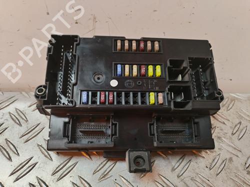 Used Fuse box IVECO DAILY VI Van [2014-2025]  25470032