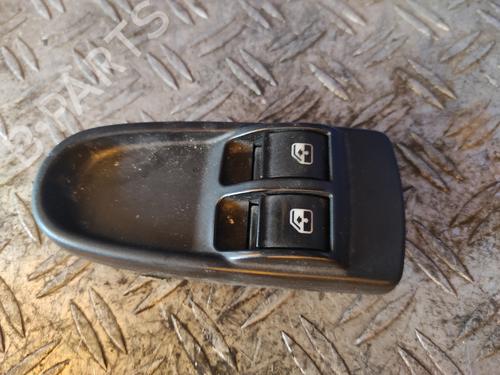 Used Left front window switch IVECO DAILY V Van [2011-2014]  17506714