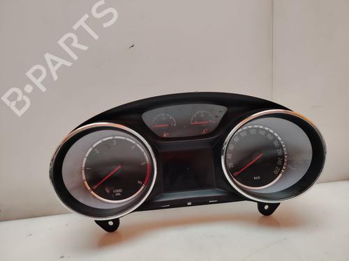 Used Instrument cluster Instrument cluster 37496392 37496392