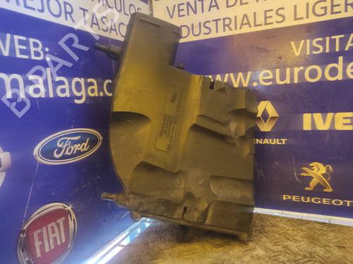 Used Air filter box MERCEDES-BENZ C-CLASS (W204) C 320 CDI (204.022) (224 hp) 17507864