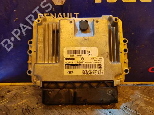 Used Engine control unit (ECU) KIA SORENTO I (JC) 2.5 CRDi 4WD (140 hp) 17499949