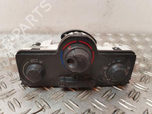 Used Climate control RENAULT KANGOO / GRAND KANGOO II (KW0/1_) 1.5 dCi 90 (KW05, KW08, KW0G, KW11) (90 hp) 25990306