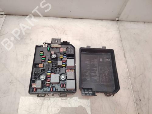 Fuse box OPEL CORSA E (X15) 1.3 CDTI (08, 68) | BP39193159E1 - Image 2