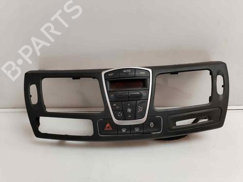 Used Climate control RENAULT LAGUNA Coupe (DT0/1) 2.0 GT (204 hp) 19120408