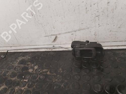 Used Front right interior door handle Front right interior door handle 17625365 17625365