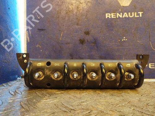 Used Left front window switch MINI MINI (R50, R53) One (90 hp) 17509548