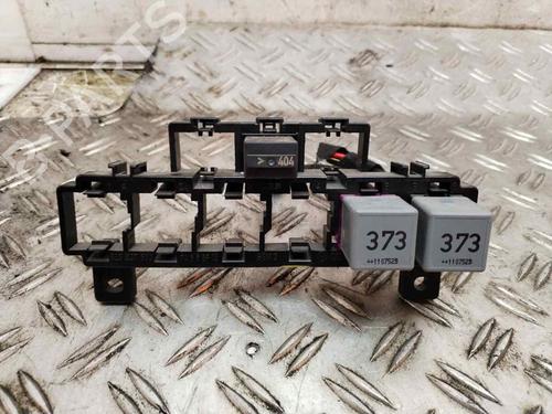 Used Fuse box SEAT EXEO (3R2) 2.0 TDI (143 hp) 21814299