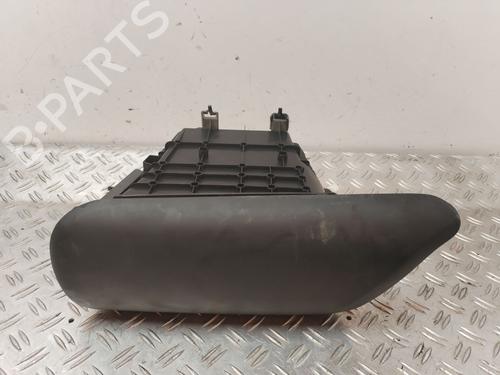 Used Armrest / Center console TOYOTA C-HR (_X1_) 1.8 Hybrid (ZYX10_, ZYX11_, ZYX10R, ZYX11R) (122 hp) 24855353