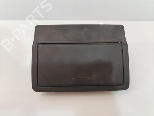 Used Display monitor AUDI A1 (8X1, 8XK) [2010-2019]  30945552