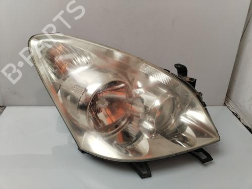 Used Right headlight TOYOTA COROLLA Verso (ZER_, ZZE12_, R1_) 2.2 D-4D (AUR10_, AUR10R) (136 hp) 30946904