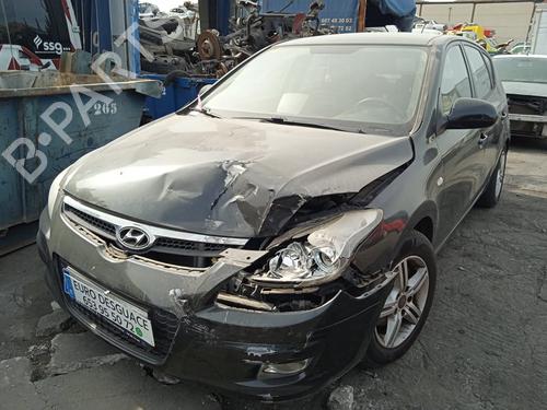 Fuse box HYUNDAI i30 (FD) | BP17503835E1