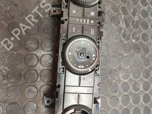 Commande Chauffage MERCEDES-BENZ SPRINTER 4,6-t Van (B906) 416 CDI (906.653, 906.655, 906.657, 906.633, 906.635,... (163 hp) 17501019