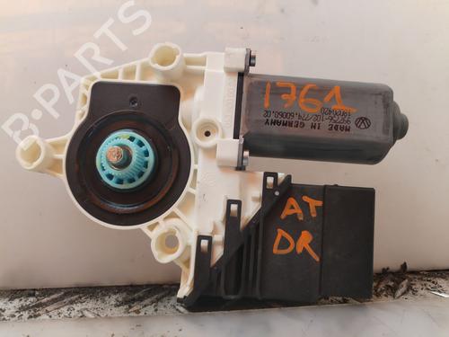 Used Right rear window motor Right rear window motor VW GOLF VI (5K1) [2008-2014] 36002762 36002762