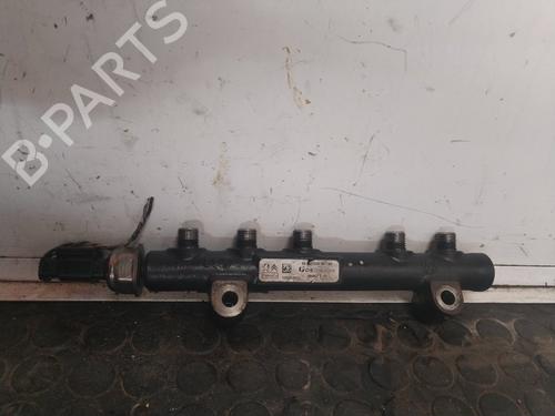 Used Injection rail CITROËN C4 Grand Picasso I (UA_) 1.6 HDi (109 hp) 17504874