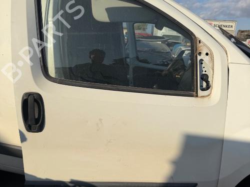 Used Right front door Right front door 39203650 39203650