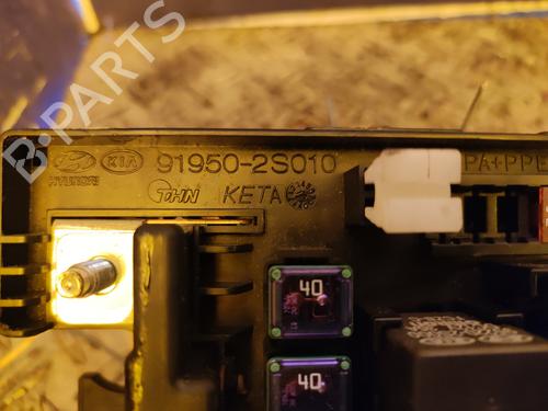 Fuse box HYUNDAI ix35 (LM, EL, ELH) 2.0 | BP17509193E1