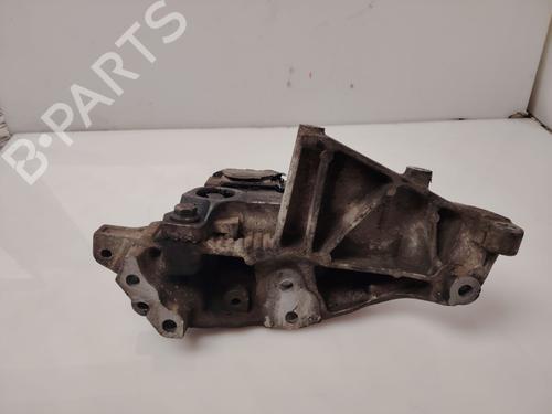 Used Engine mount RENAULT MASTER III Van (FV) 2.3 dCi 110 FWD (FV0R, FV0W, FV1A) (110 hp) 31850512