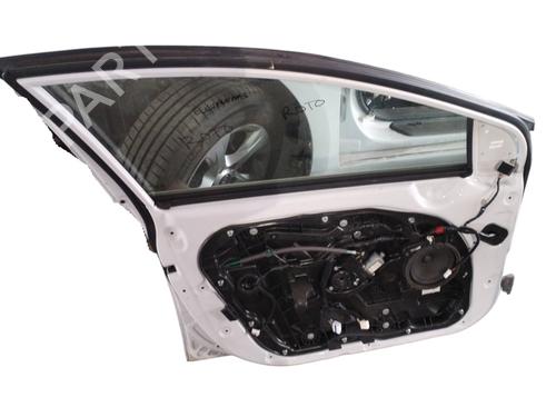 Left front door HYUNDAI i40 I (VF) 1.7 CRDi | BP17505659C2 